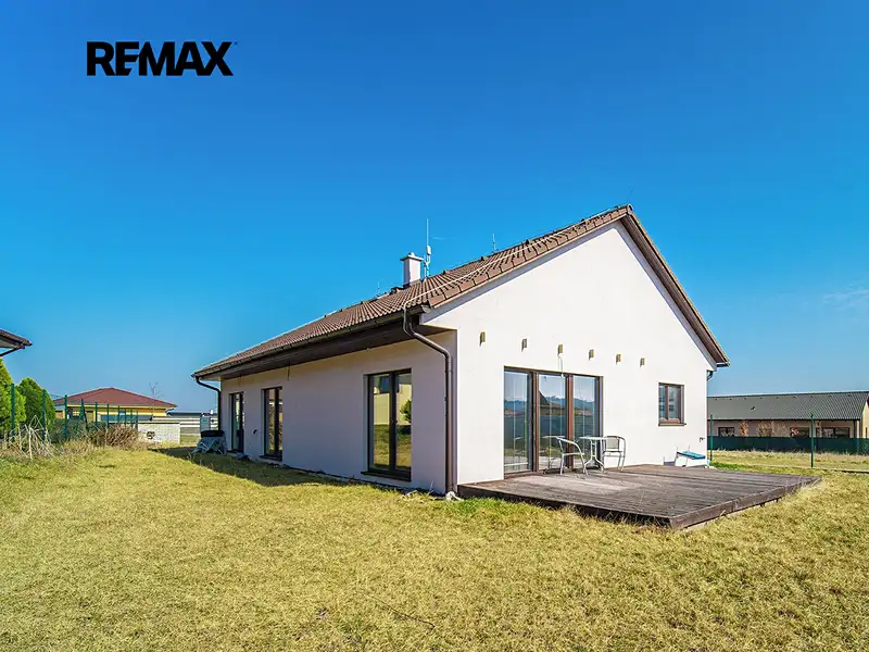 Prodej rodinného domu 114 m², pozemek 580 m², Kounice – náhled fotky 1