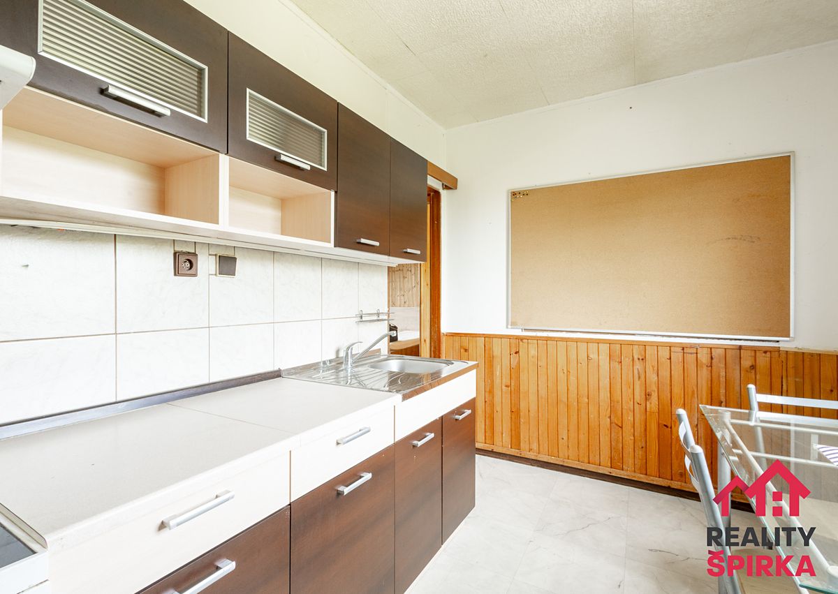 Pronájem bytu 3+1 61 m² – fotografie 3