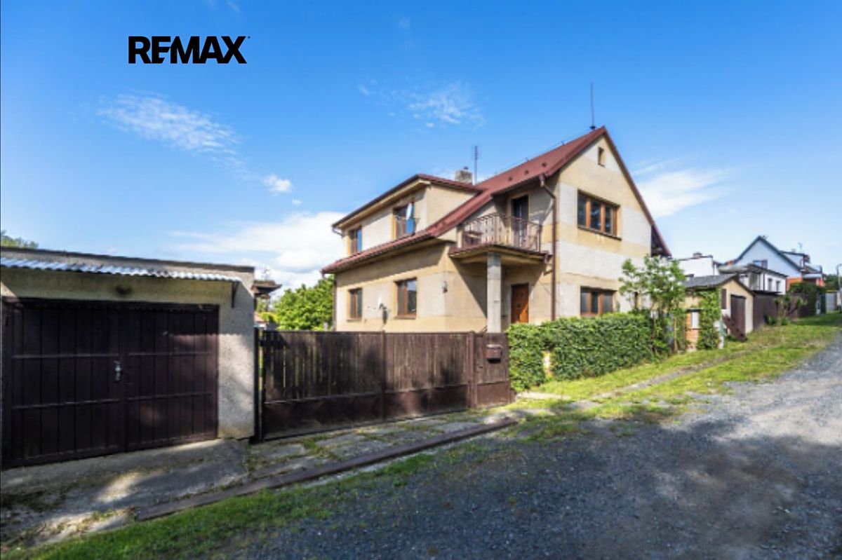 Prodej rodinného domu 182 m², pozemek 957 m² – fotografie 3