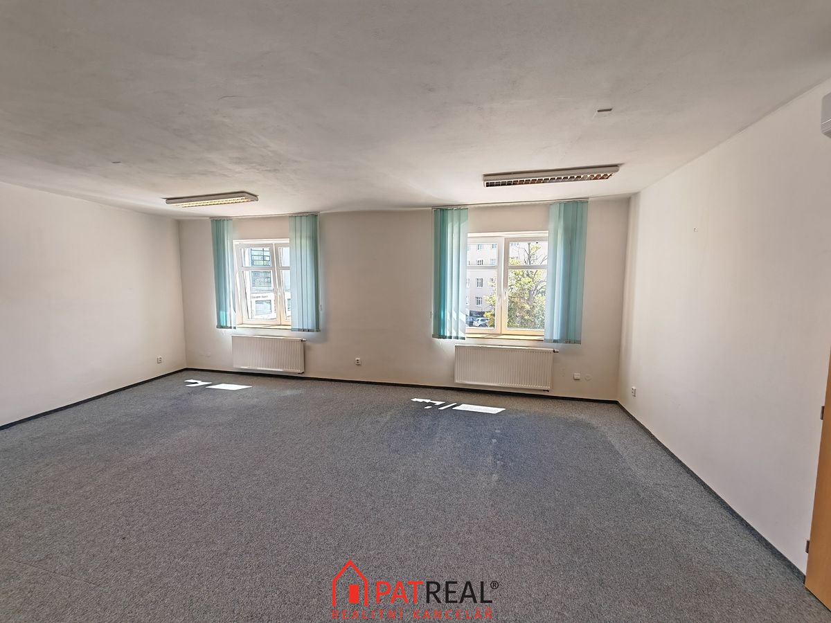 Pronájem kanceláře 57 m²