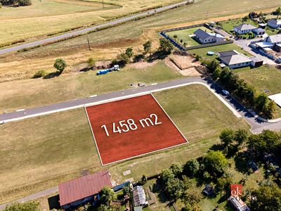 Prodej pozemku 1458 m²