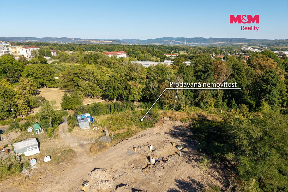 Prodej stavebního pozemku 1176 m² – fotografie 3