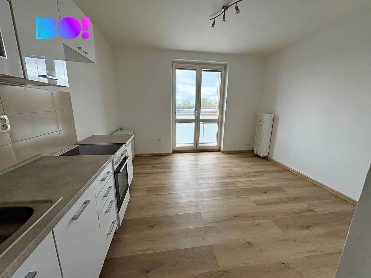 Pronájem bytu 1+kk 25 m² – fotografie 2