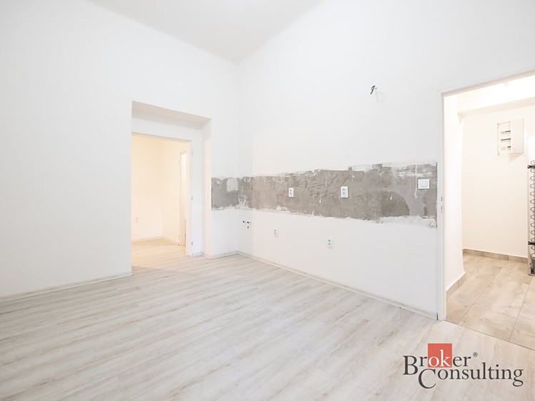 Prodej bytu 2+1, 62 m² (3 z 23)