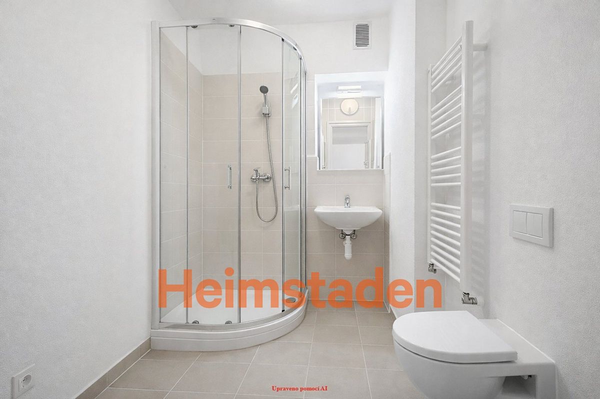 Pronájem bytu 2+kk 35 m² – fotografie 4