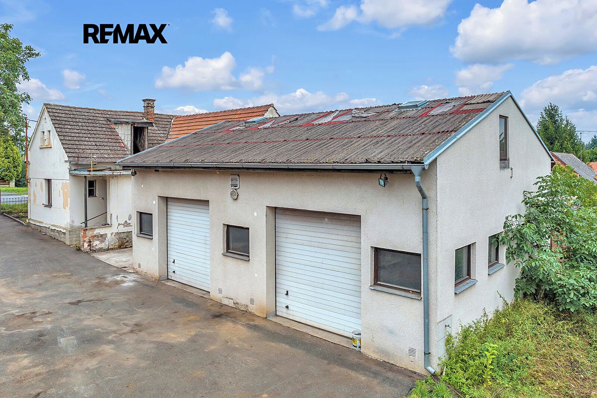 Prodej rodinného domu 265 m², pozemek 1117 m²