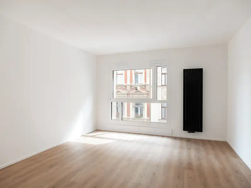 Prodej bytu 1+kk 28 m², Praha – náhled fotky 2