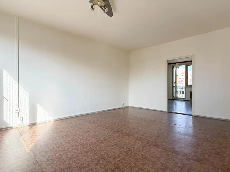 Prodej bytu 4+1 87 m², Praha – náhled fotky 1