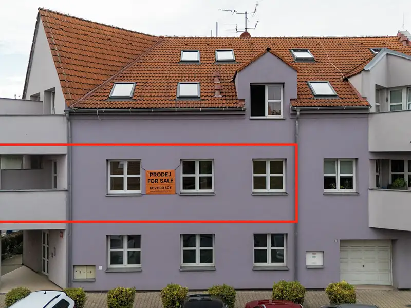 Prodej bytu 2+kk 60 m², Praha – náhled fotky 1
