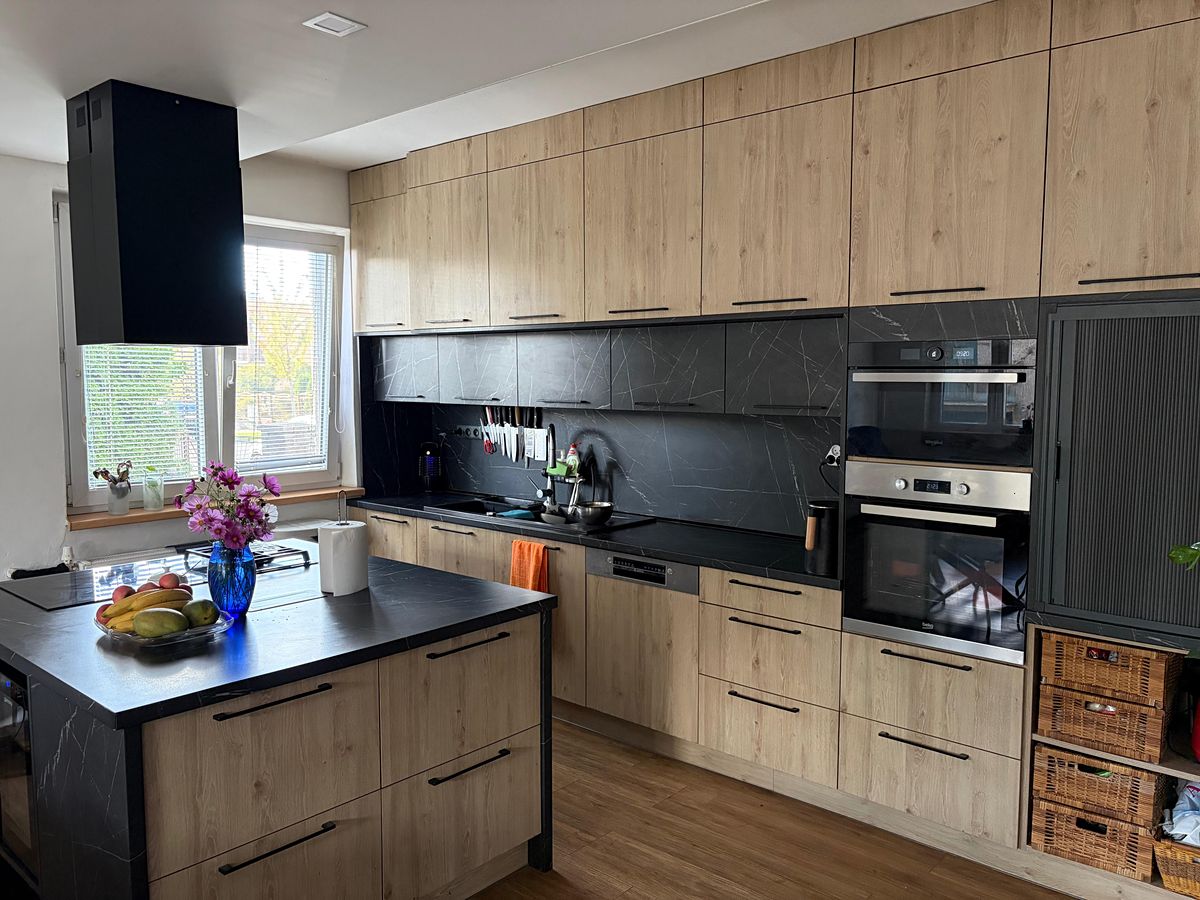 Prodej rodinného domu 151 m², pozemek 1470 m² – fotografie 2