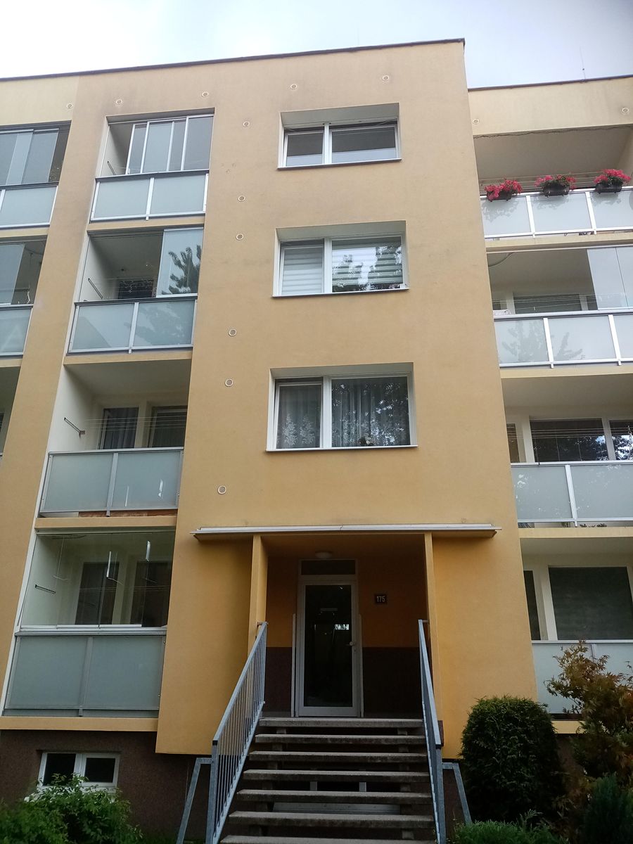 Pronájem bytu 1+1 40 m² – fotografie 2