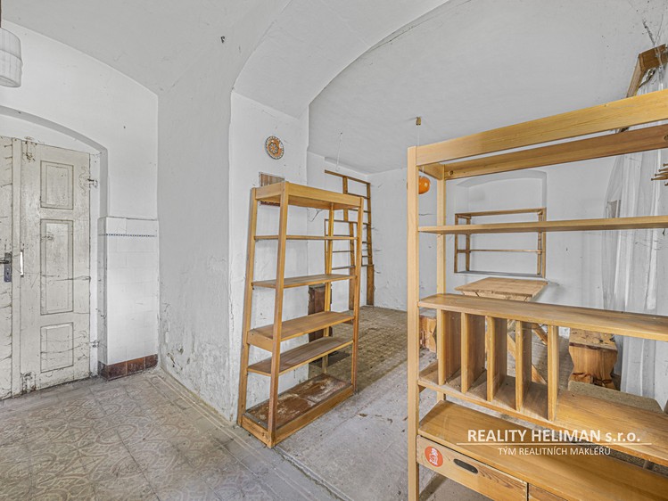 Haus zum Kauf, 569 m² (6 von 25)