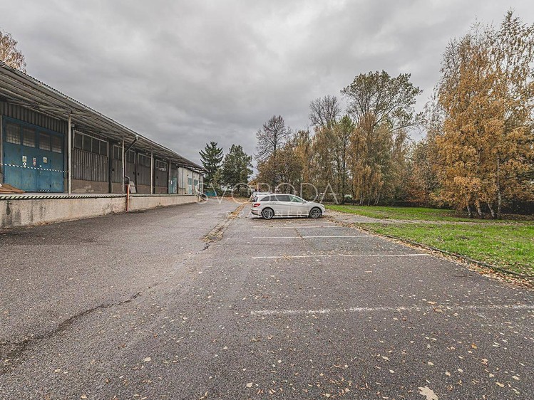Комерційне приміщення на продаж, 1 348 м² (15 з 21)