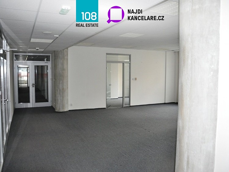 Комерційне приміщення в оренду, 698 м² (4 з 7)