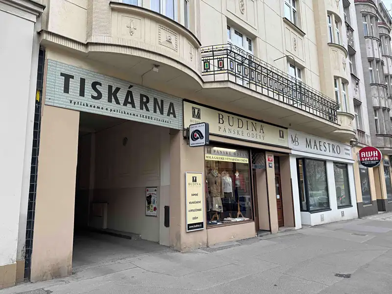 Pronájem obchodního prostoru 322 m², Praha – náhled fotky 1