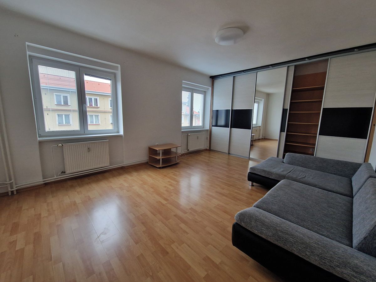 Pronájem bytu 4+1 90 m²