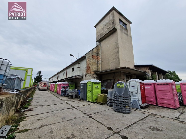 Комерційне приміщення в оренду, 3 200 м² (8 з 8)