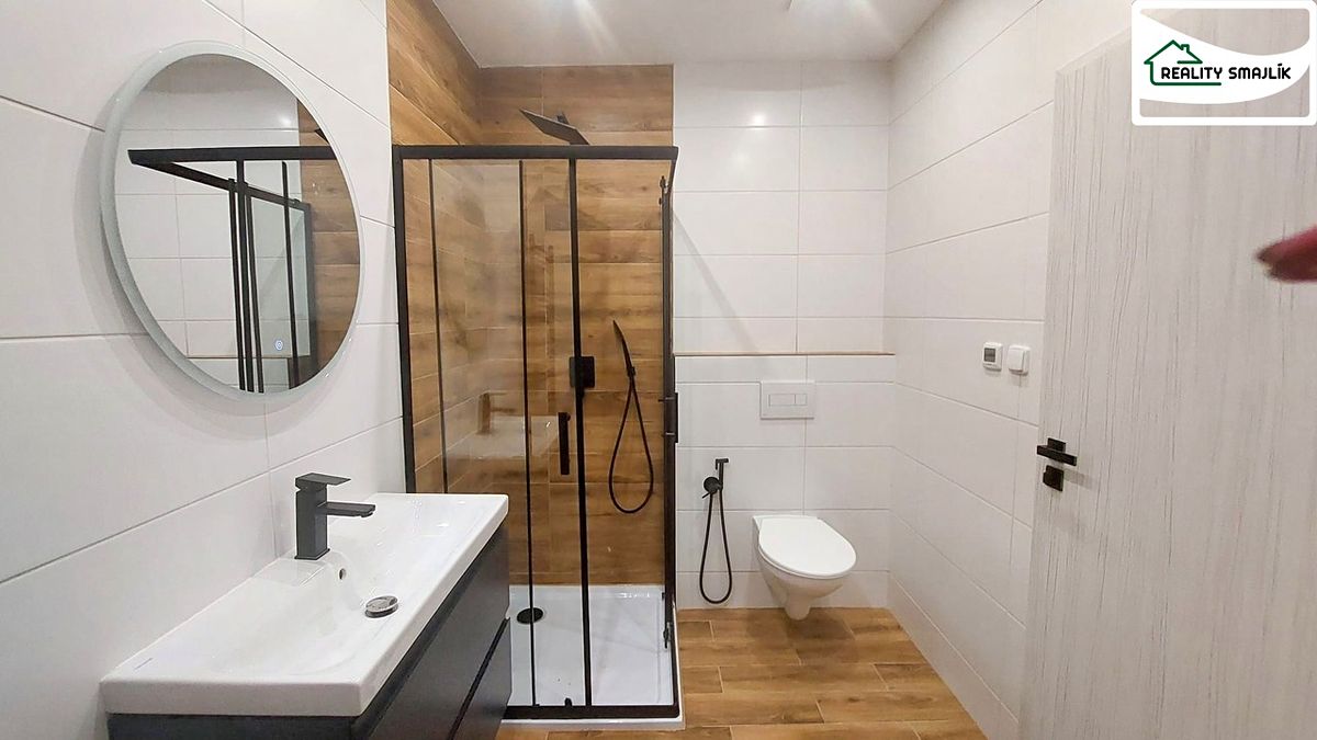 Pronájem bytu 2+kk 47 m² – fotografie 4