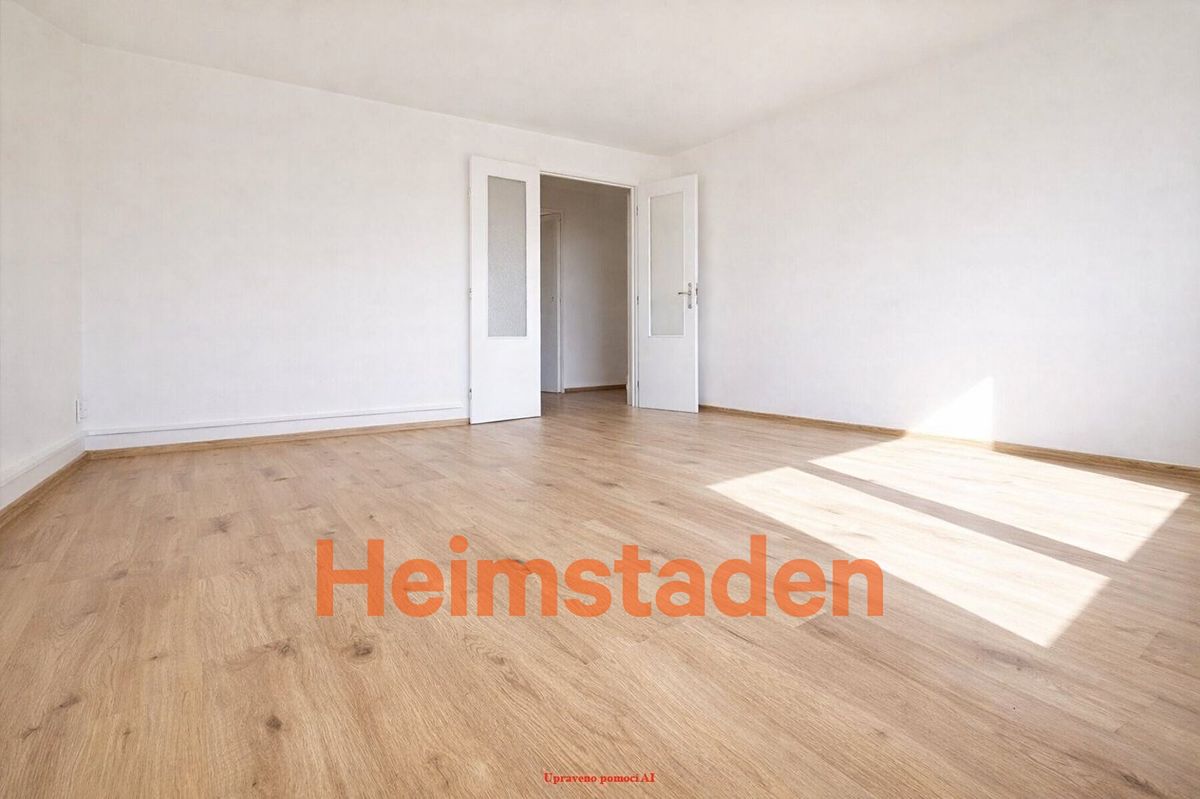 Pronájem bytu 1+1 37 m² – fotografie 4
