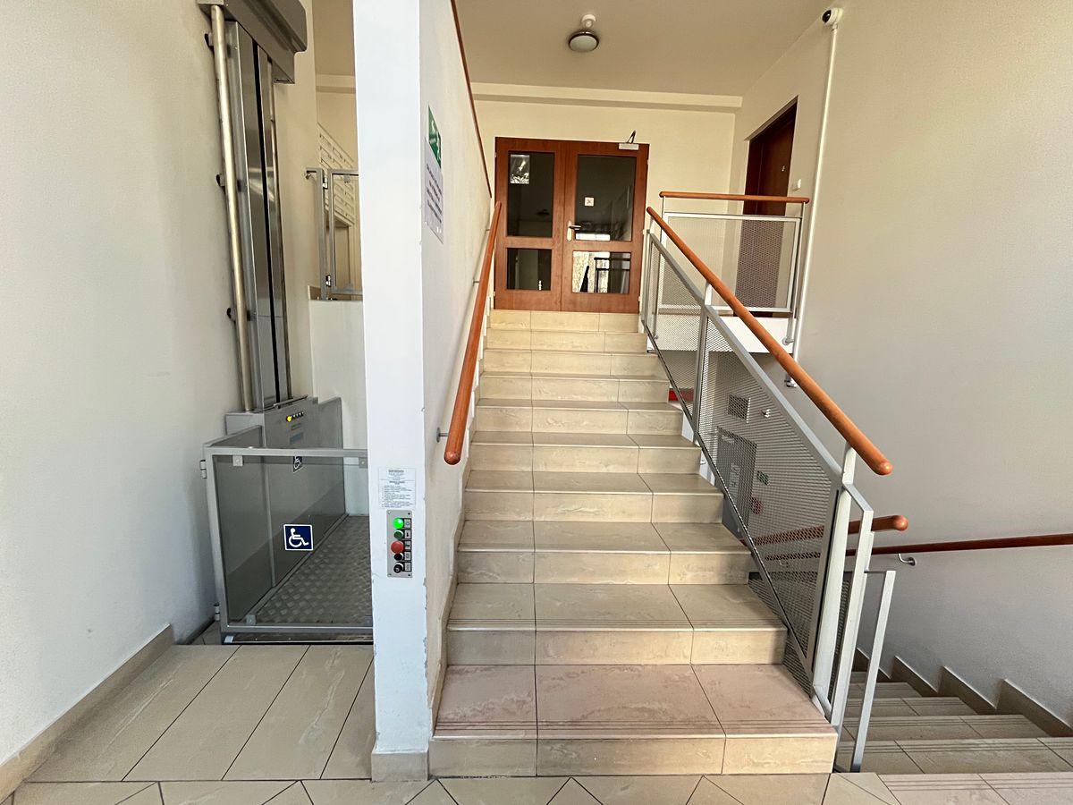 Pronájem bytu 3+kk 92 m² – fotografie 4