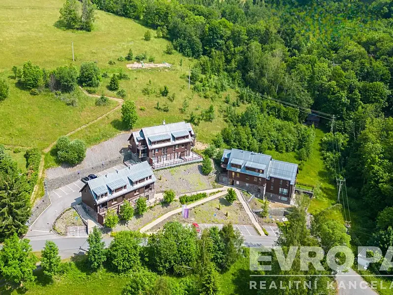 Prodej bytu 1+kk 25 m², Jablonec nad Jizerou – náhled fotky 2