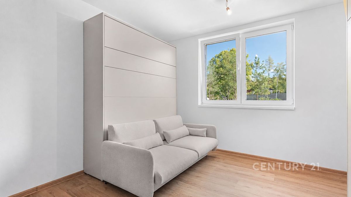Pronájem bytu 1+kk 27 m² – fotografie 3