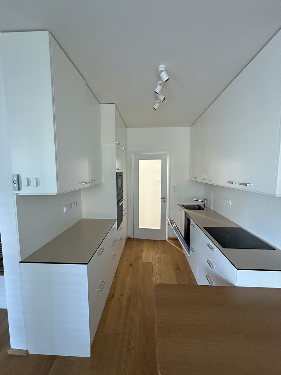 Pronájem bytu 1+kk 39 m² – fotografie 2