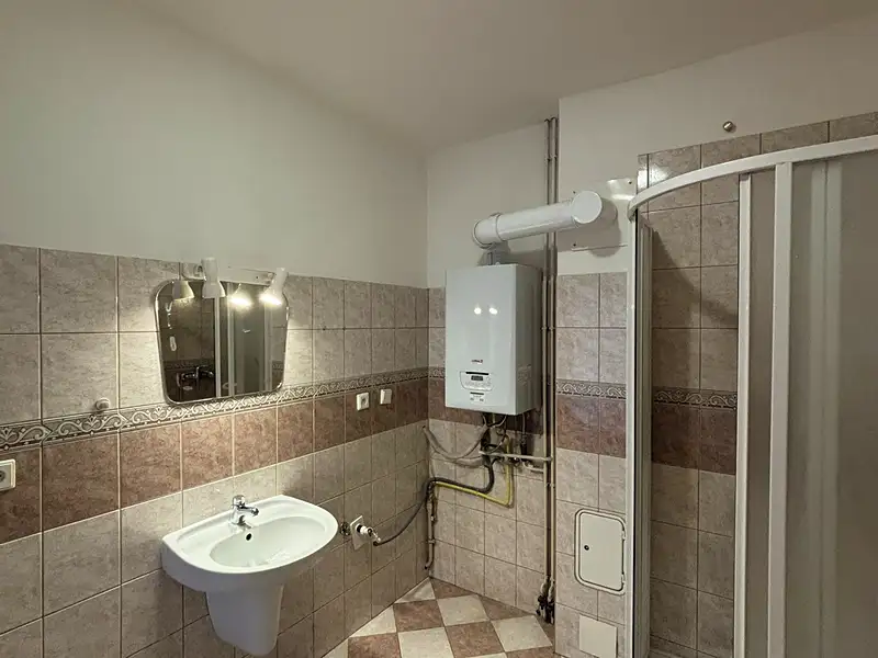 Pronájem bytu 5+kk 120 m², Klatovy – náhled fotky 3