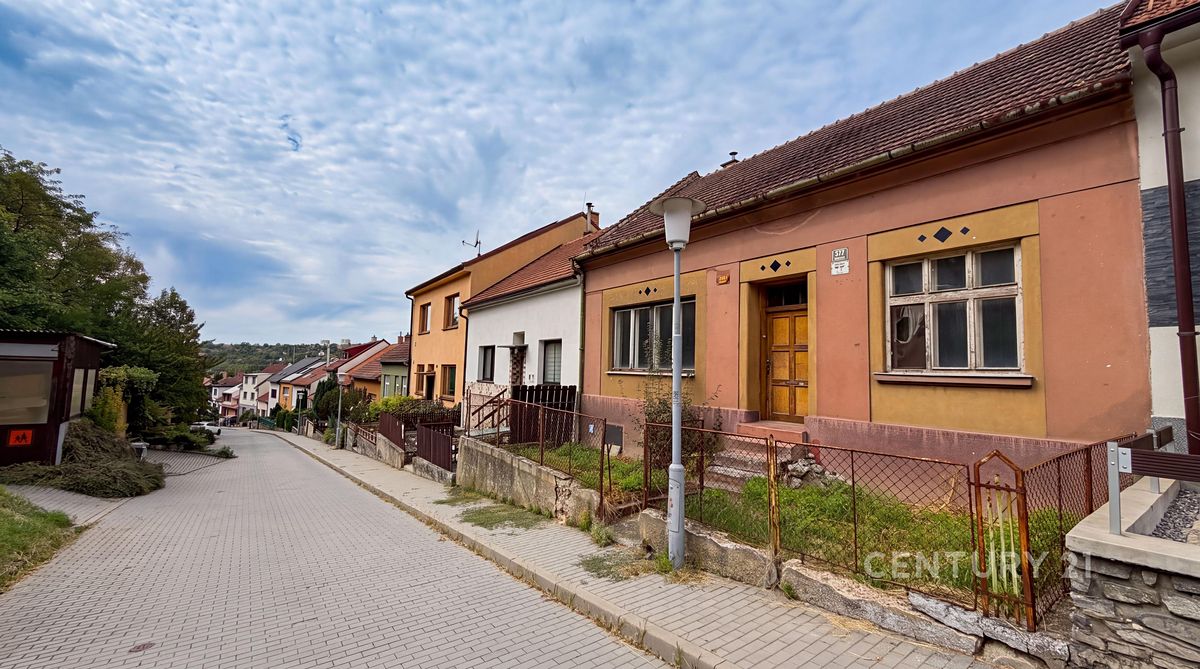 Prodej rodinného domu 90 m², pozemek 554 m²