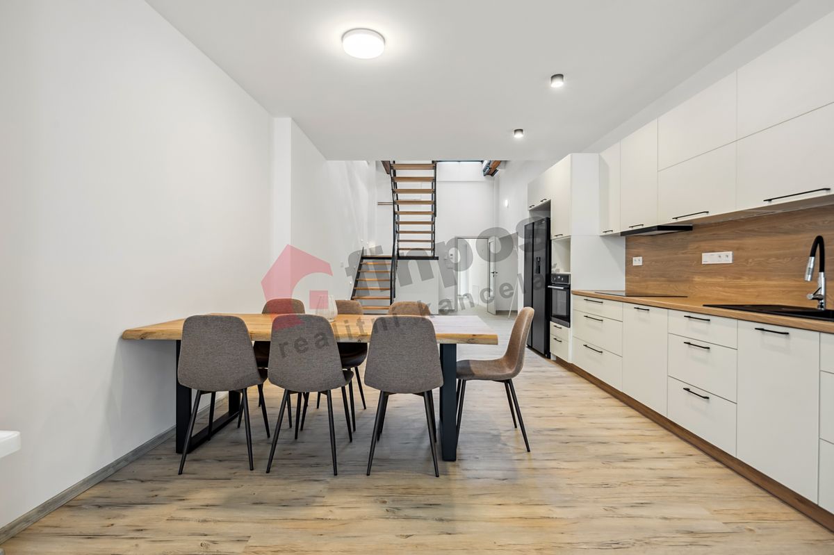 Pronájem bytu 3+kk 121 m² – fotografie 2