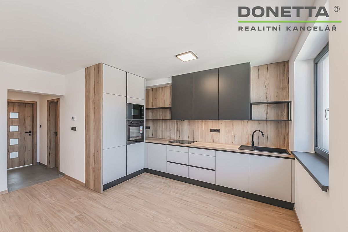 Pronájem bytu 2+kk 52 m² – fotografie 5