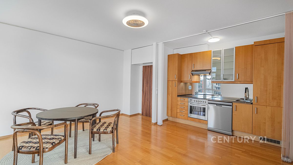 Pronájem bytu 2+kk 54 m²