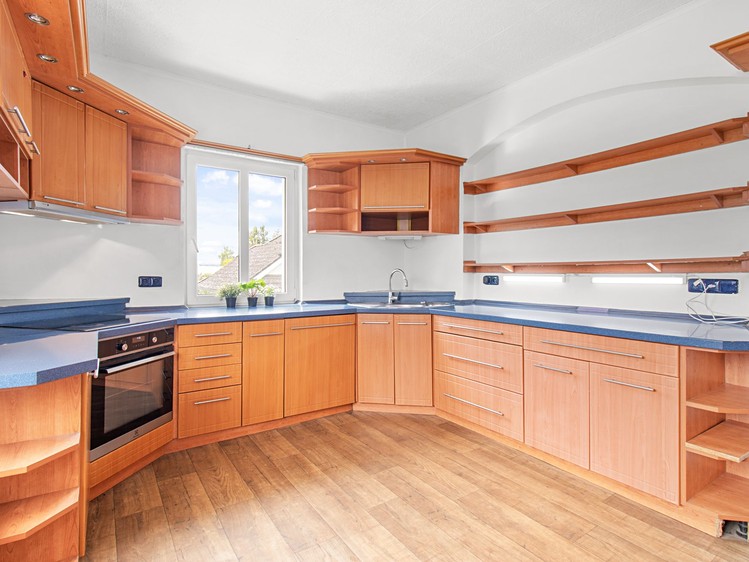 Будинок на продаж, 360 м² (3 з 52)