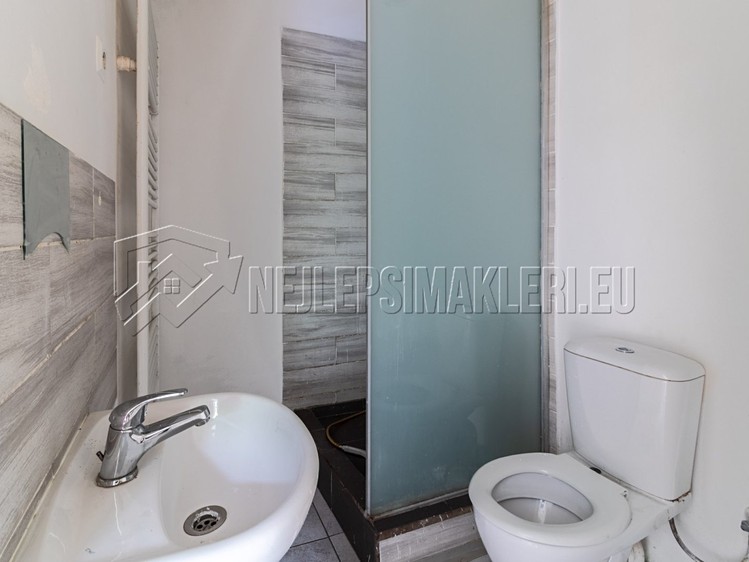 Prodej domu, 204 m² (6 z 47)