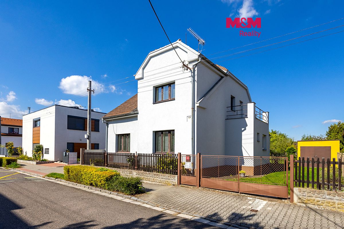 Prodej rodinného domu 145 m², pozemek 823 m²