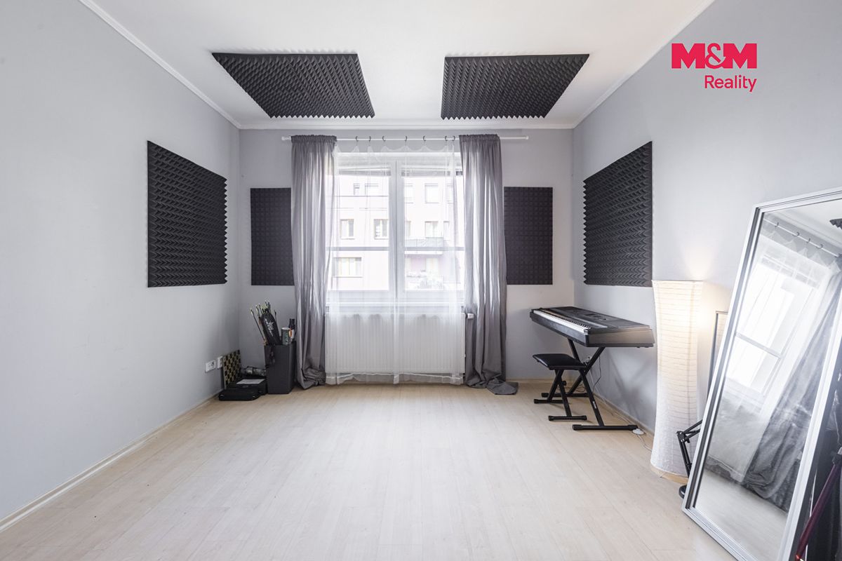 Pronájem bytu 3+kk 84 m² – fotografie 4
