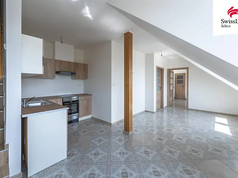 Prodej bytu 4+kk 102 m², Břežany II – náhled fotky 2