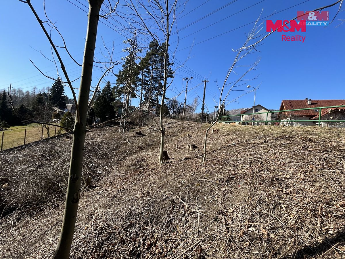 Prodej stavebního pozemku 651 m² – fotografie 3
