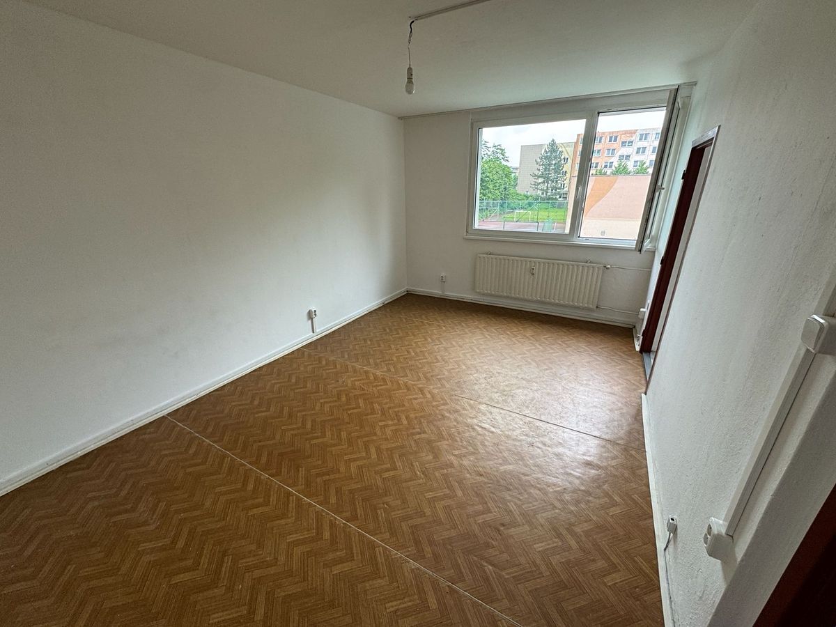 Pronájem bytu 1+1 33 m² – fotografie 2