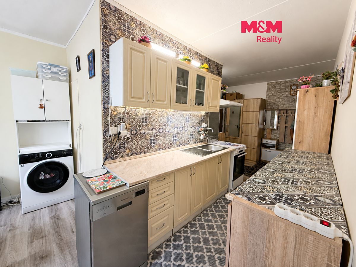 Prodej bytu 2+1 61 m², Chomutov – fotka 1 z 3