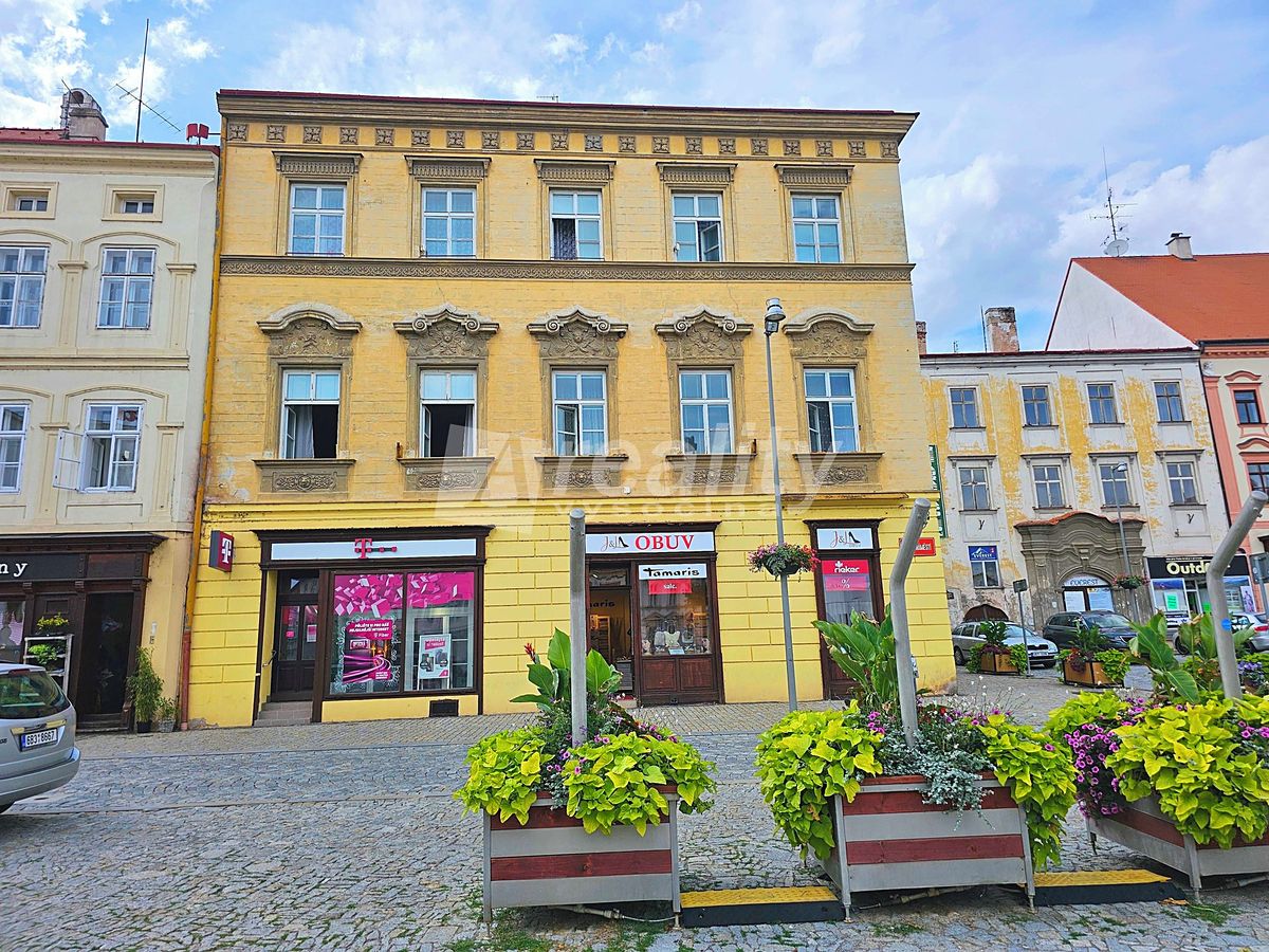 Prodej činžovního domu 862 m²