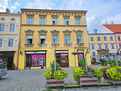 Prodej činžovního domu 862 m²