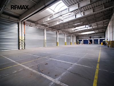 Pronájem skladového prostoru 300 m²