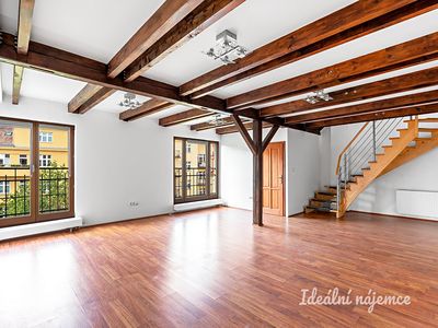 Pronájem bytu 4+kk 127 m²