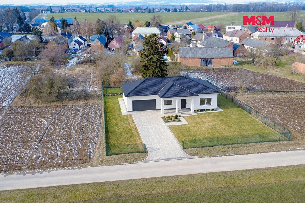 Prodej stavebního pozemku 1816 m² – fotografie 3