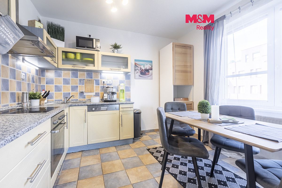 Pronájem bytu 3+kk 84 m²