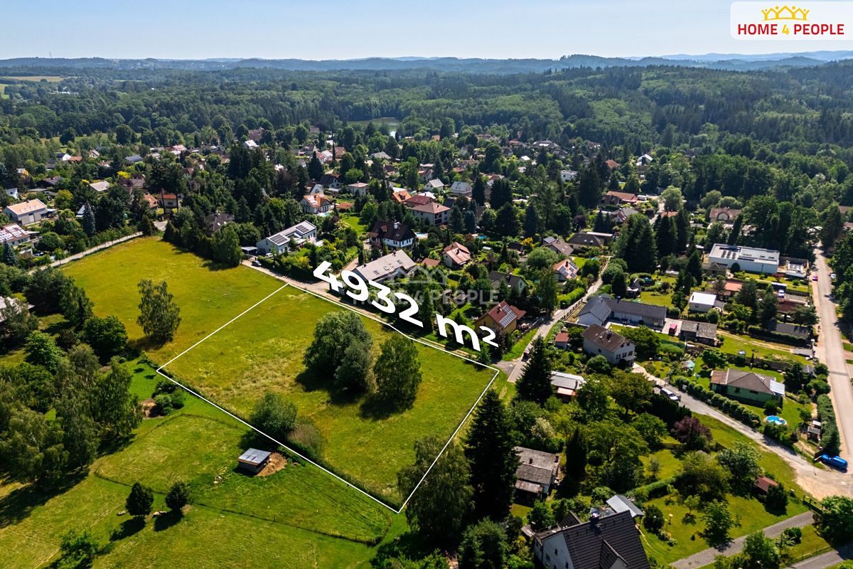 Prodej stavebního pozemku 2466 m² – fotografie 5