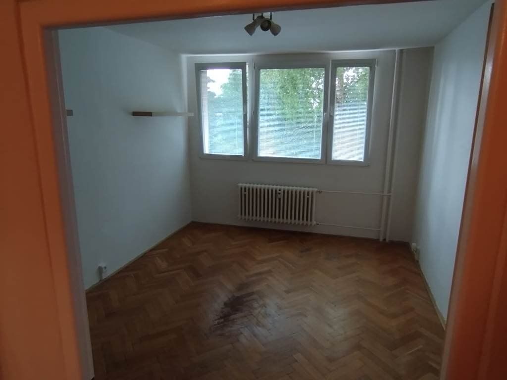 Pronájem bytu 1+kk 22 m² – fotografie 4