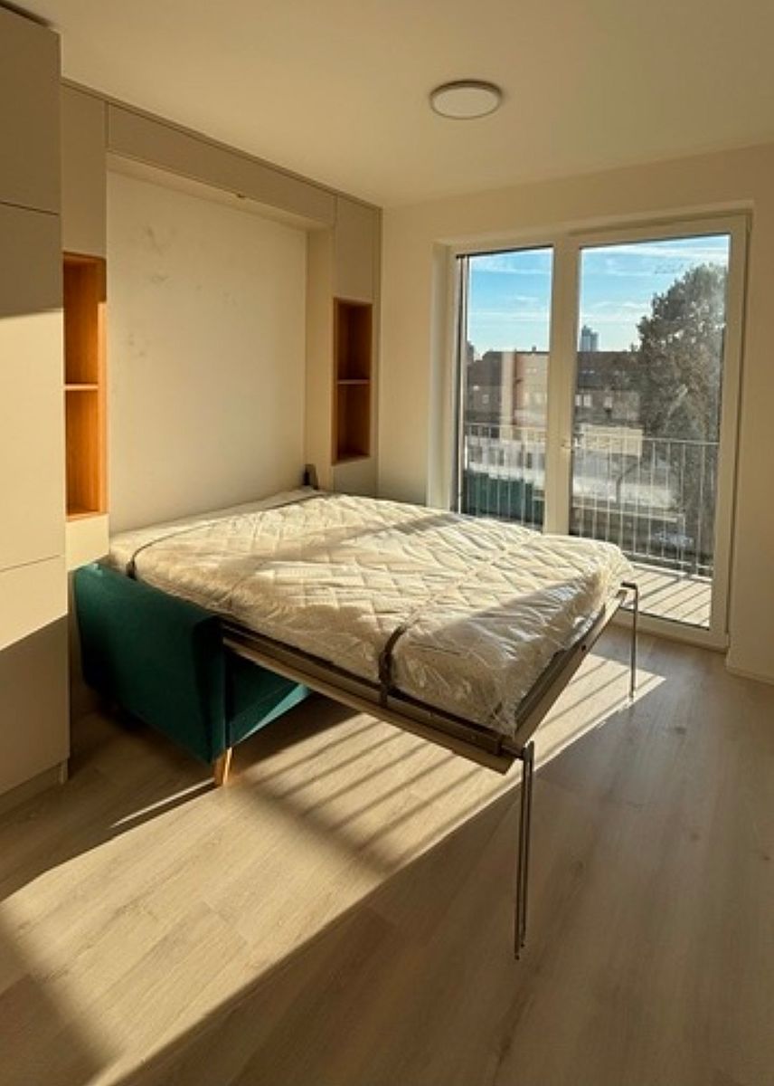 Pronájem bytu 1+kk 19 m² – fotografie 3