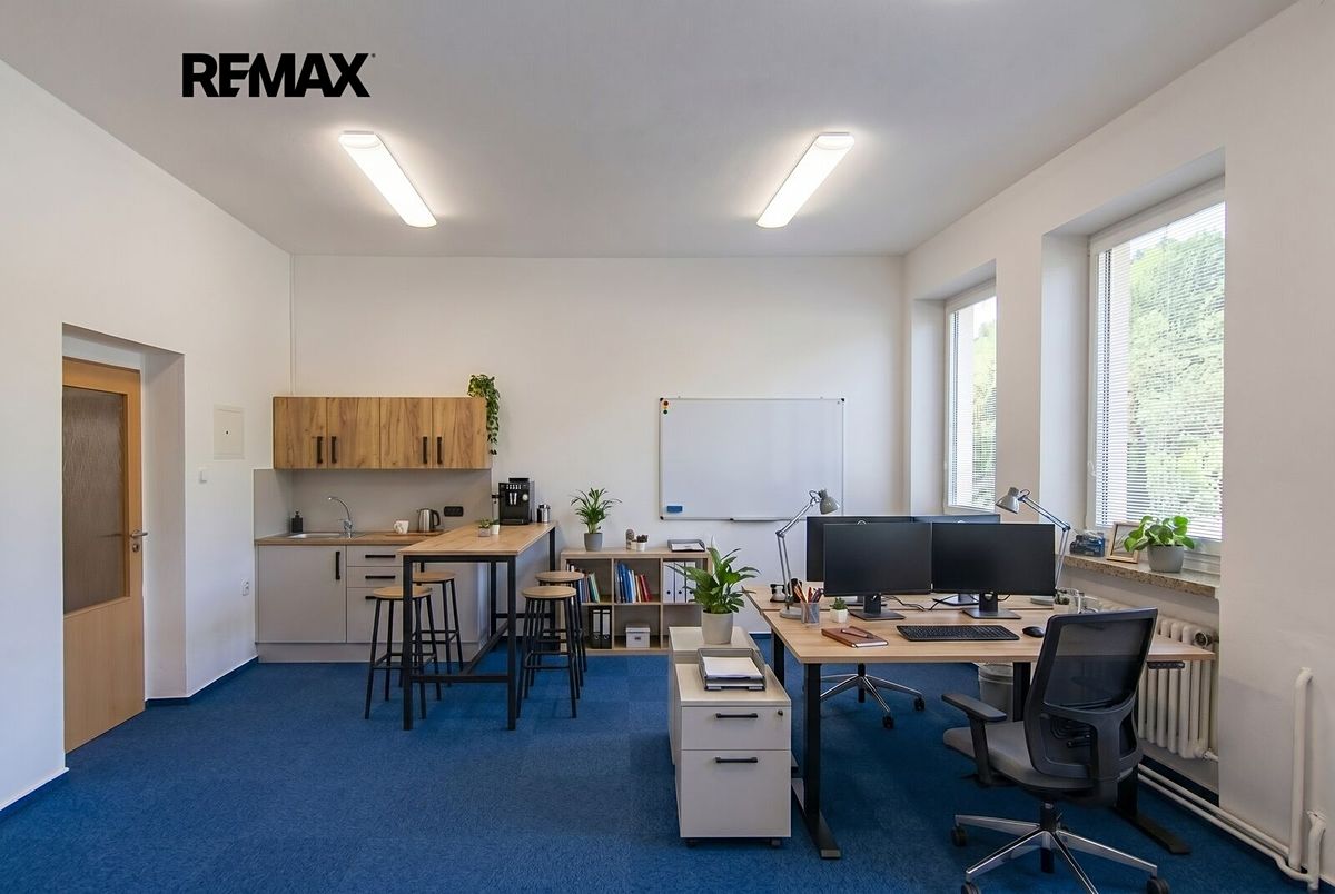Pronájem kanceláře 32 m² – fotografie 5